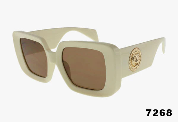 7268 - Wholesale Fashion Oversized Square Metal Emblem Sunglasses