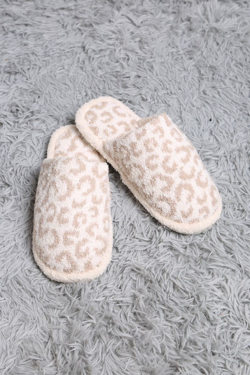 JCL1032 LEOPARD PATTERN LUXURY SOFT SLIPPERS- BEIGE