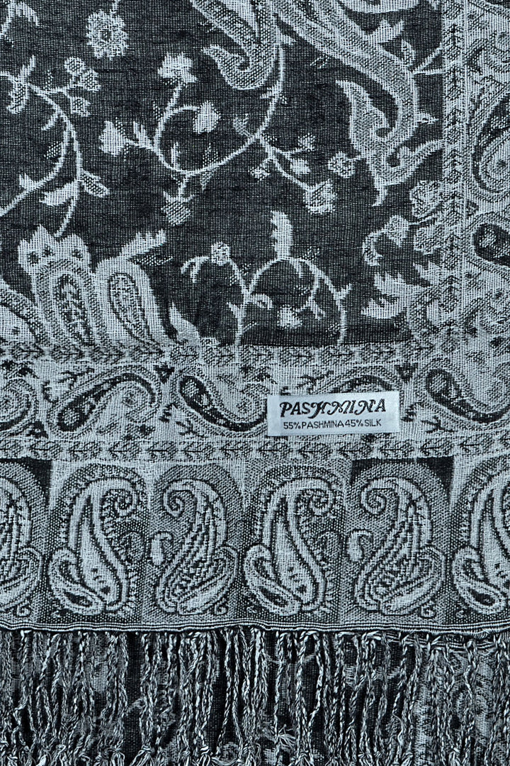 023_24 - One Piece Pasiley Print Pashmina Shawl Scarf