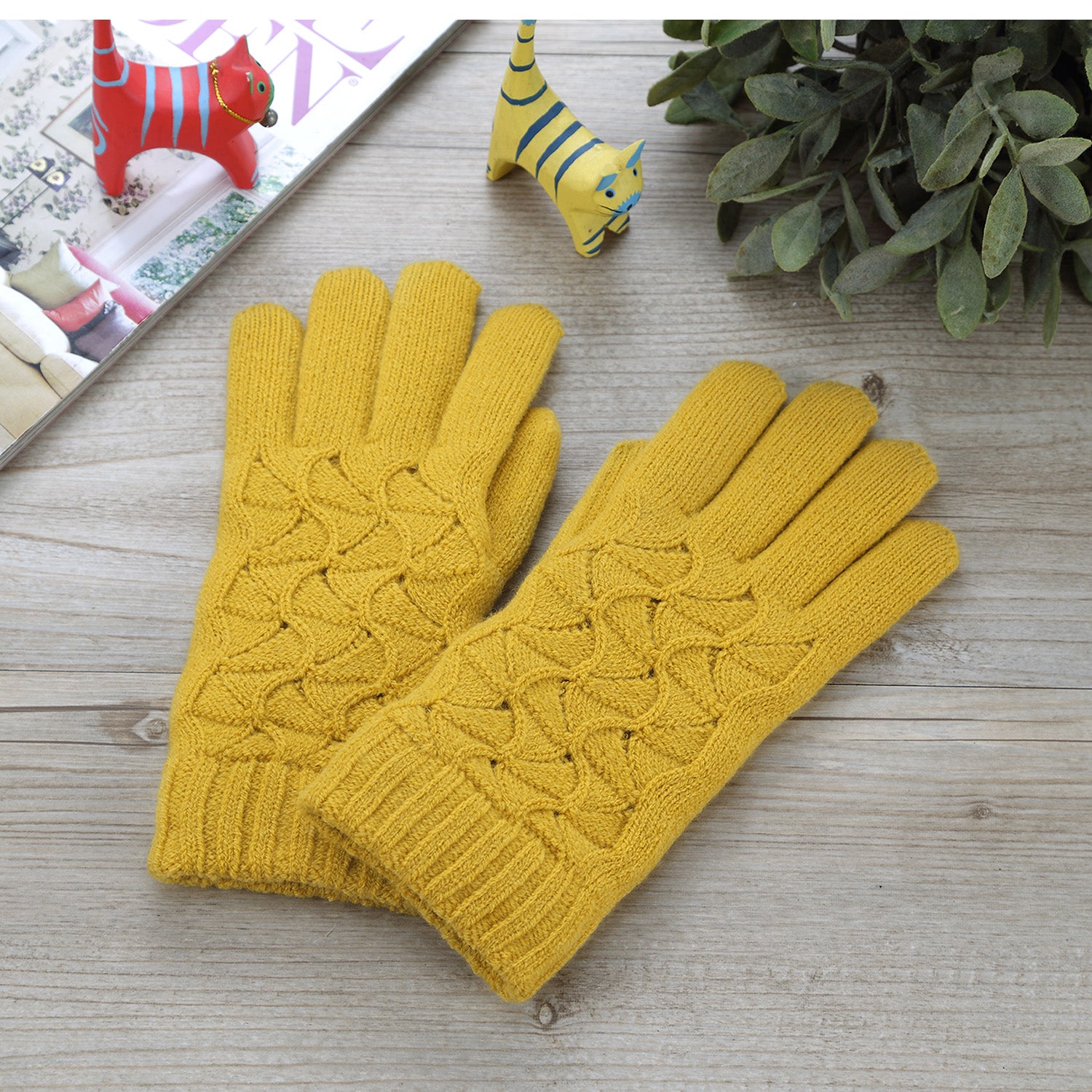 JG614P - One Dozen Ladies Gloves