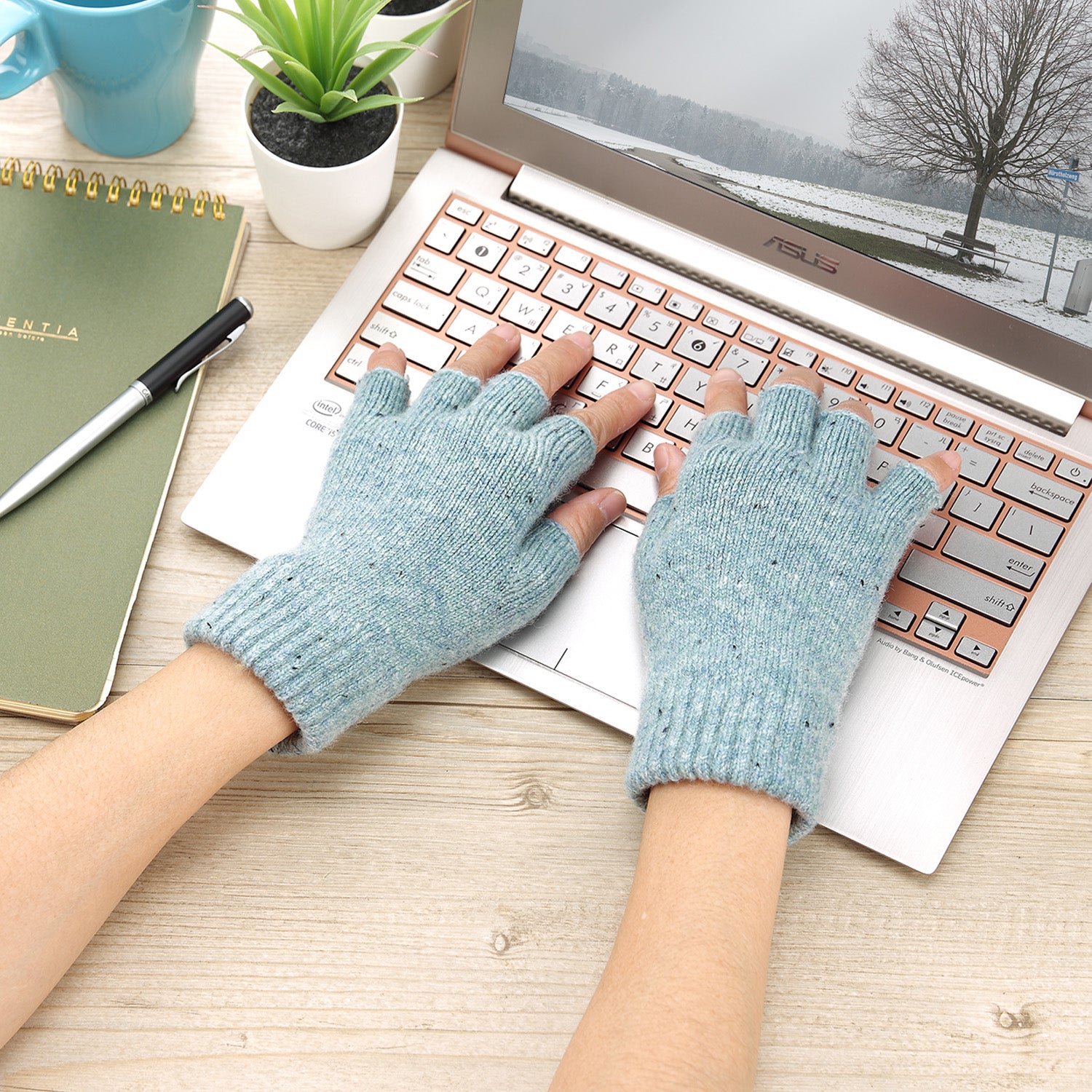 JG723 - One Dozen Heather Knit Finger less Gloves
