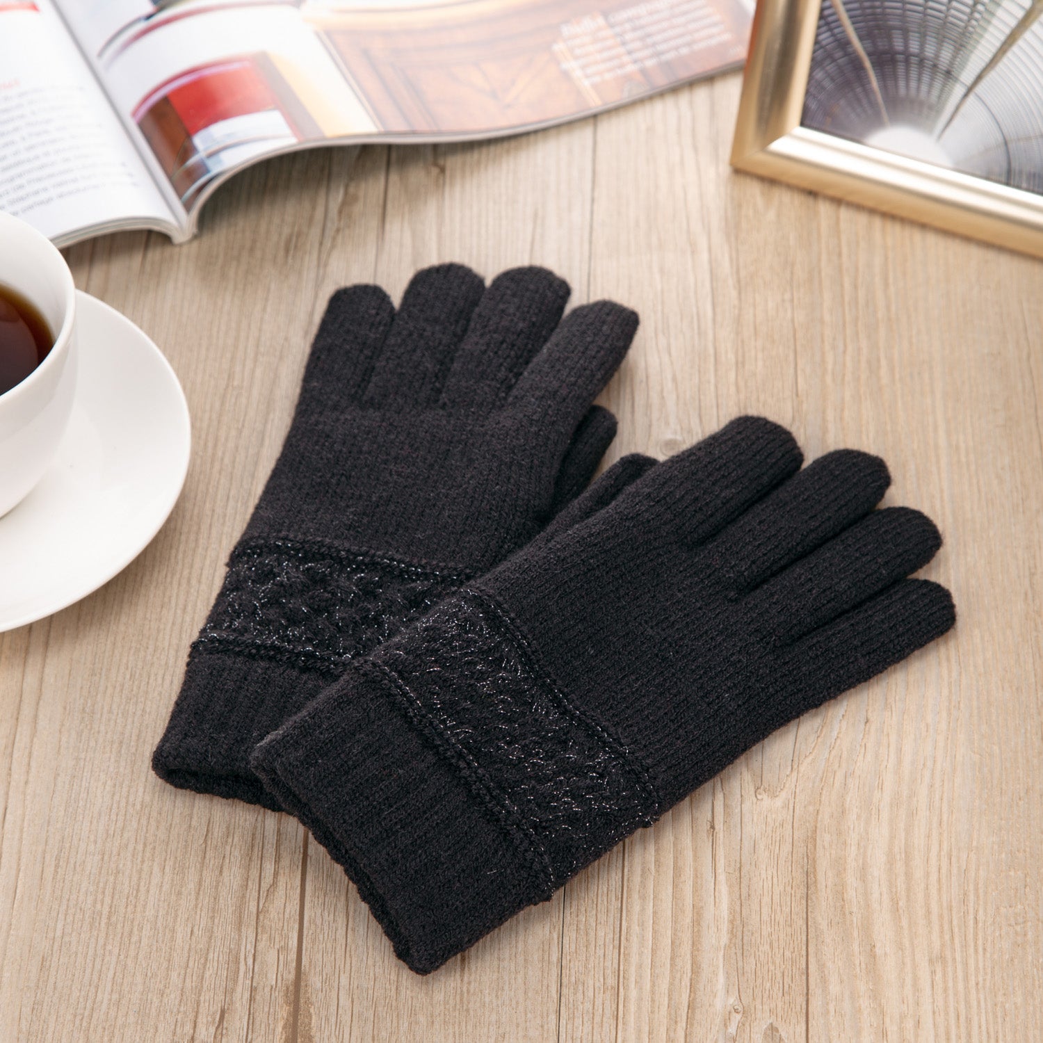 JG731 - One Dozen Ladies Double Layer Lining Knit Gloves