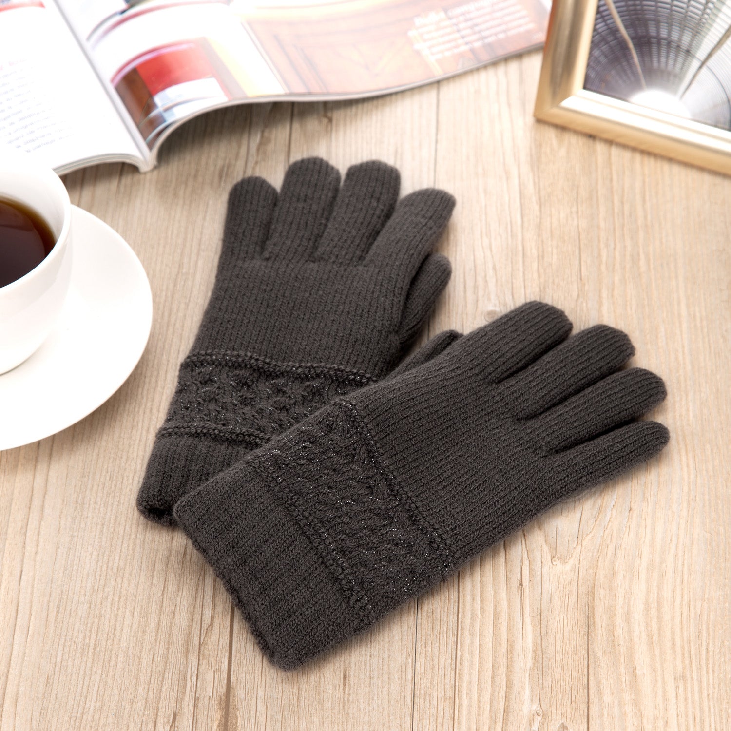 JG731 - One Dozen Ladies Double Layer Lining Knit Gloves