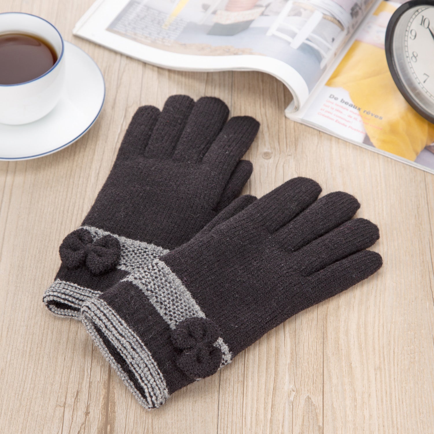 JG732 - One Dozen Ladies Double Layer Lining Knit Gloves