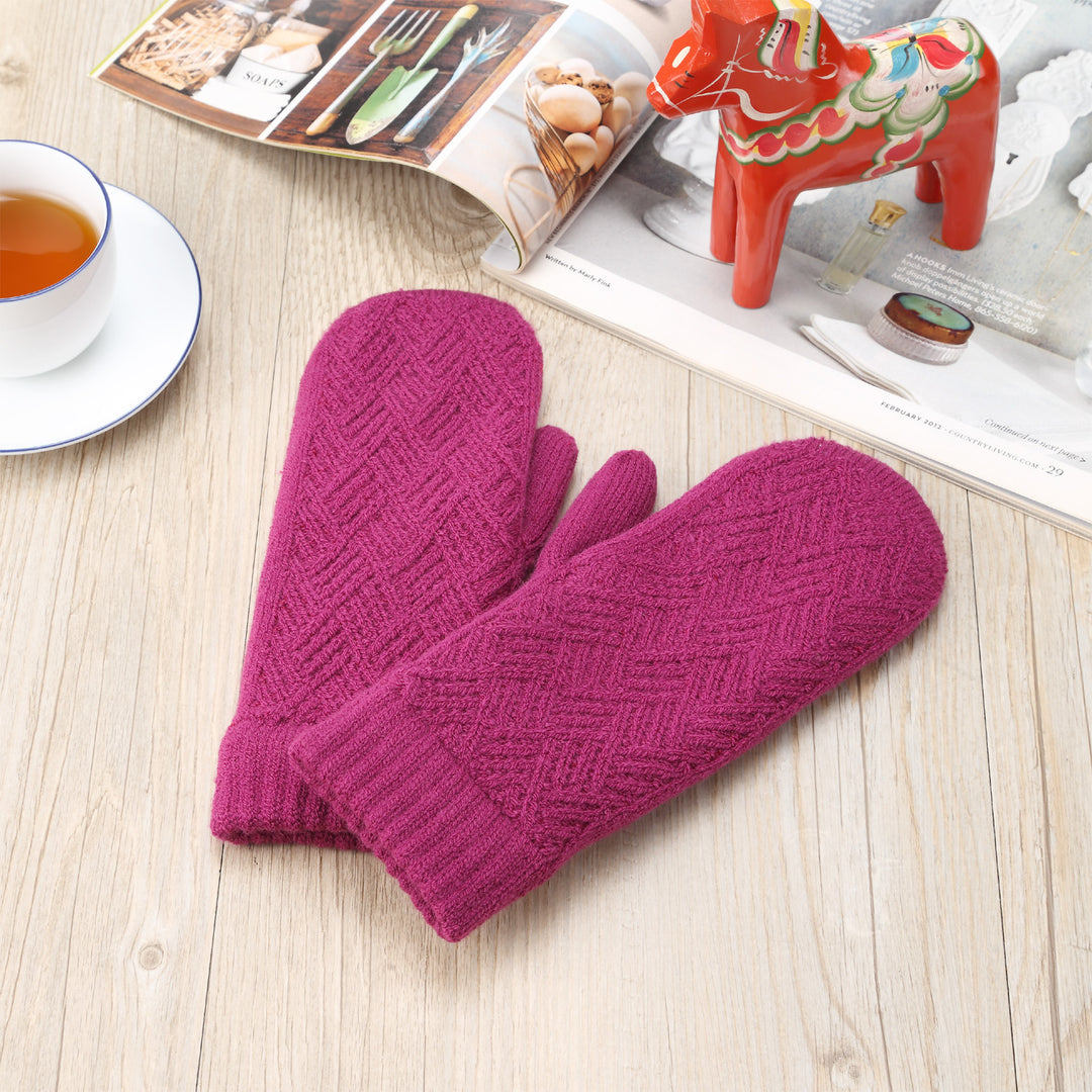 JG733M - One Dozen Toasty Warm Chevron Fleece Lined Knit Mittens Gloves