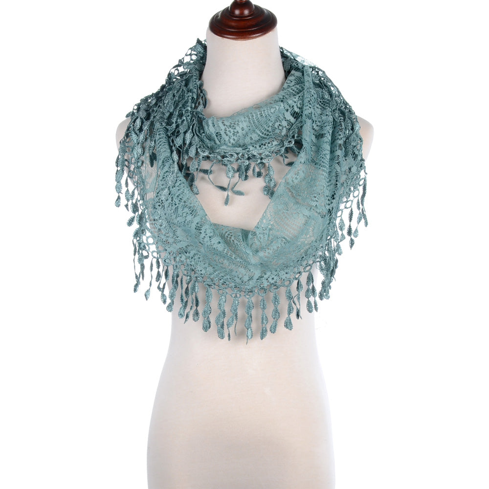 H15 - One Dozen Scarves