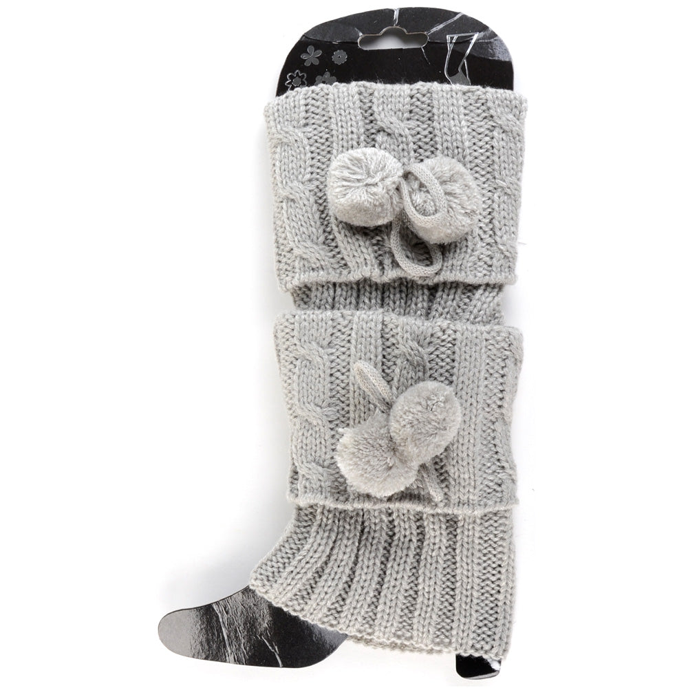 J06 - One Dozen cable knitted w/ pompom