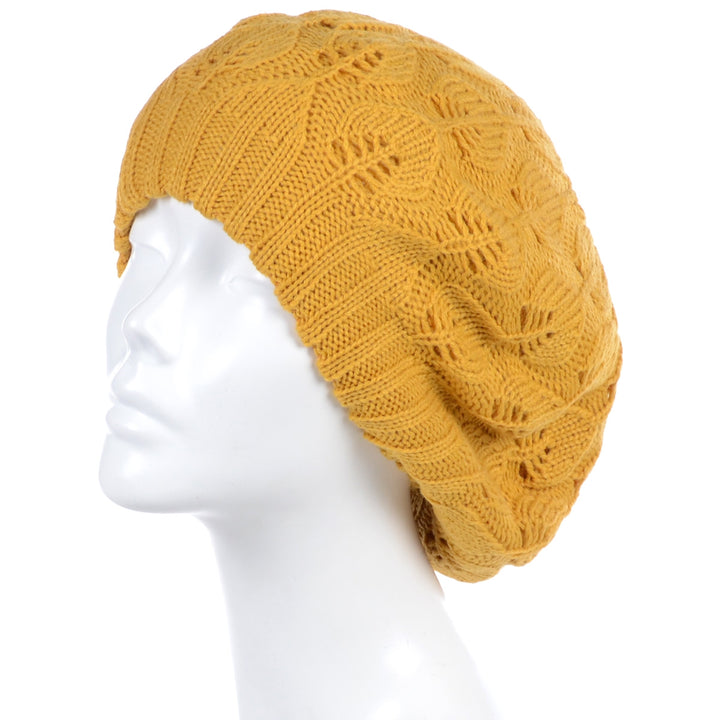 JH660 - One Dozen Hats