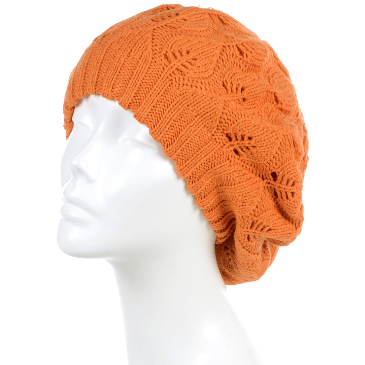 JH660 - One Dozen Hats